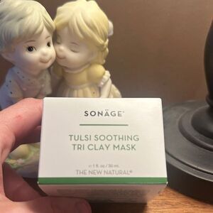 Sonage Tulsi Soothing Tri Clay Mask - White and Green
